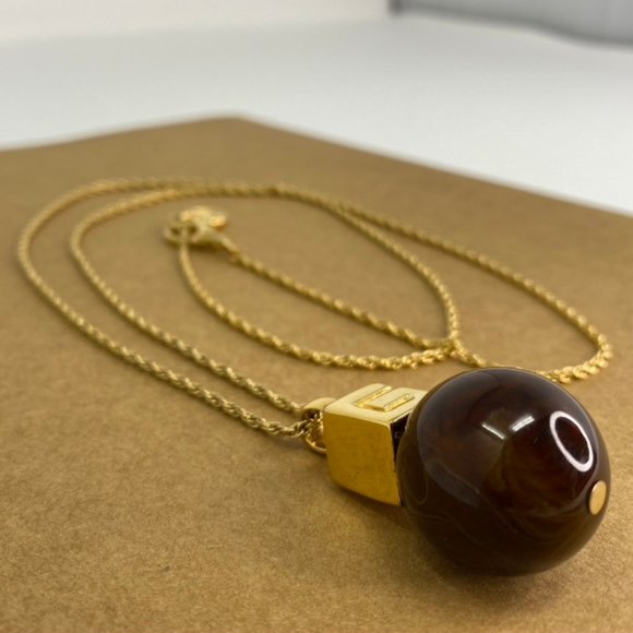 Authentic Vintage Givenchy Pendant Necklace - Picture 7 of 9